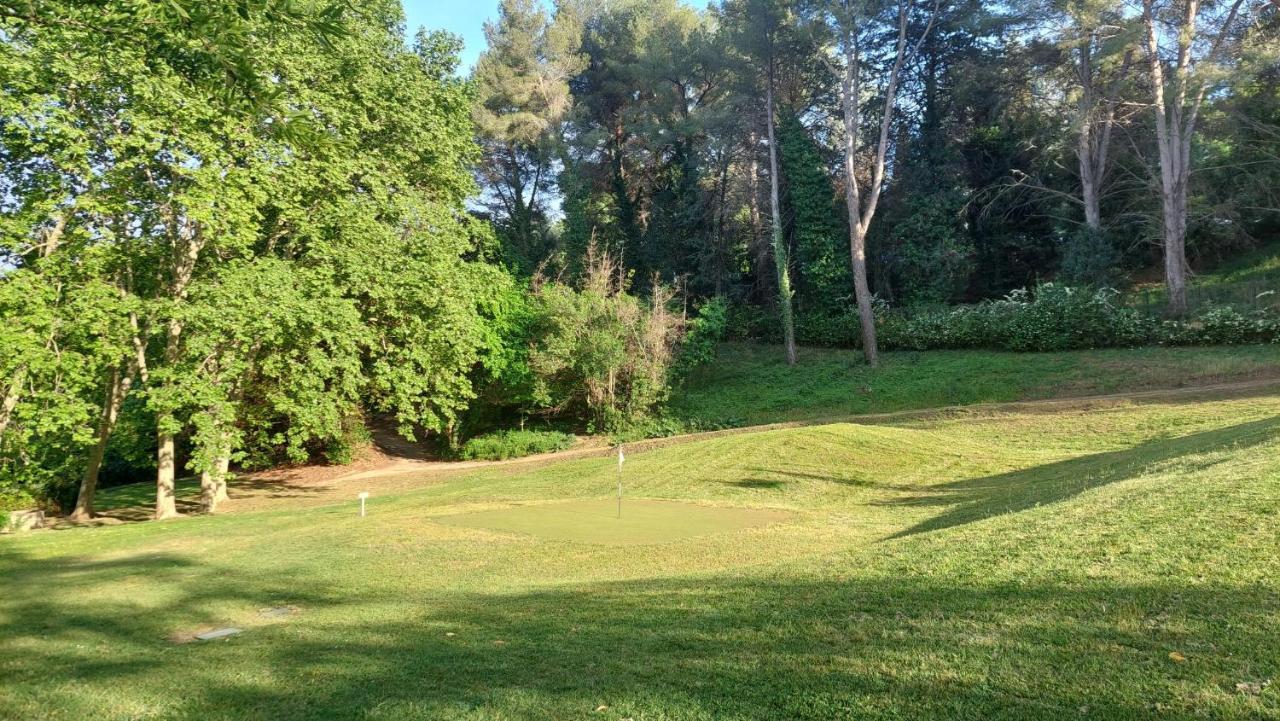 Charmant Appartement Residentiel Avec Terrasse, Jardin Privatif Et Piscine A Cannes كان المظهر الخارجي الصورة