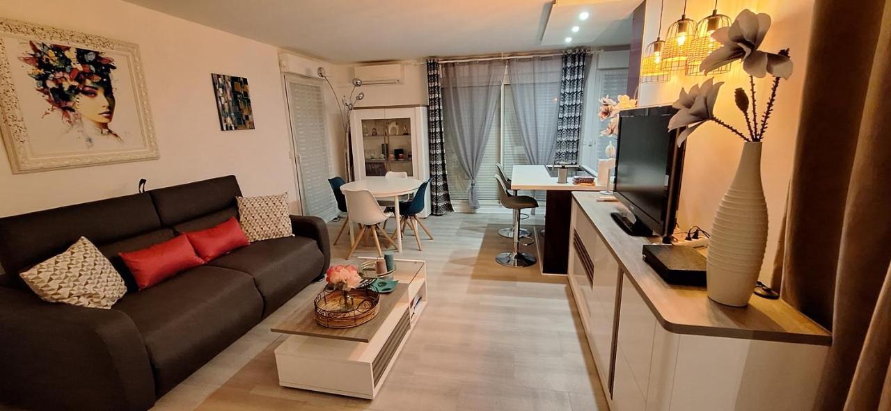 Charmant Appartement Residentiel Avec Terrasse, Jardin Privatif Et Piscine A Cannes كان المظهر الخارجي الصورة