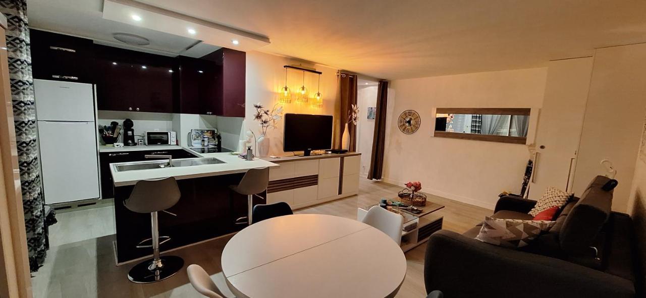 Charmant Appartement Residentiel Avec Terrasse, Jardin Privatif Et Piscine A Cannes كان المظهر الخارجي الصورة